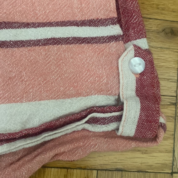 Striped beach shorts - Picture 2 of 5